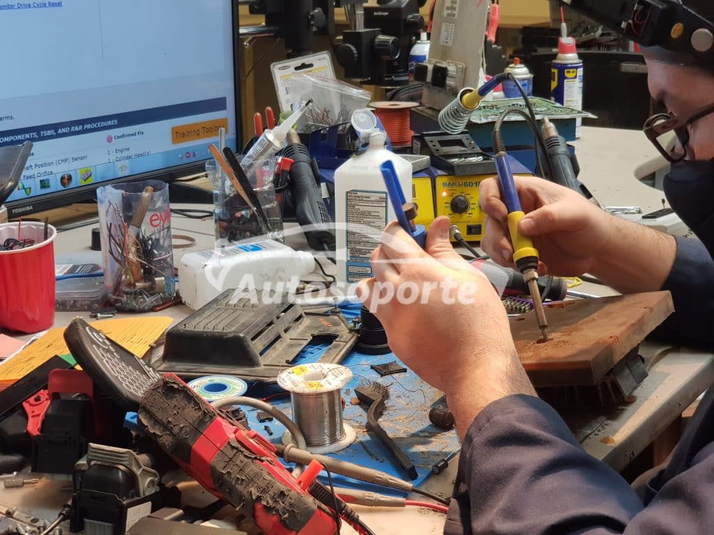 PROCESOS DE SOLDADURA ECUS 27 CURSO ECU REPAIR AUTOSOPORTE scaled